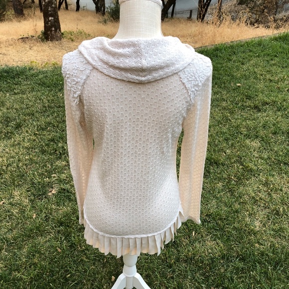 American Rag Sweater, Large - Picture 2 of 5